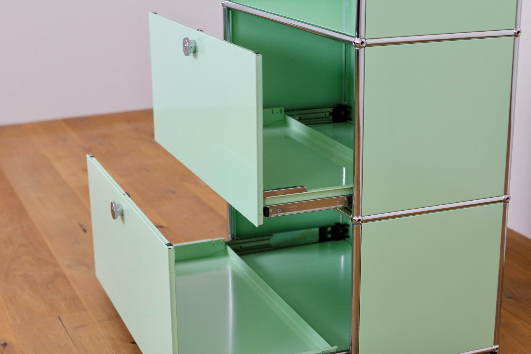 Kommoden: USM Haller Regal // UPCYCLED // NEUE FARBEN – Neu (gemäss Beschreibung) aus Affoltern am Albis von StudioStandard 2