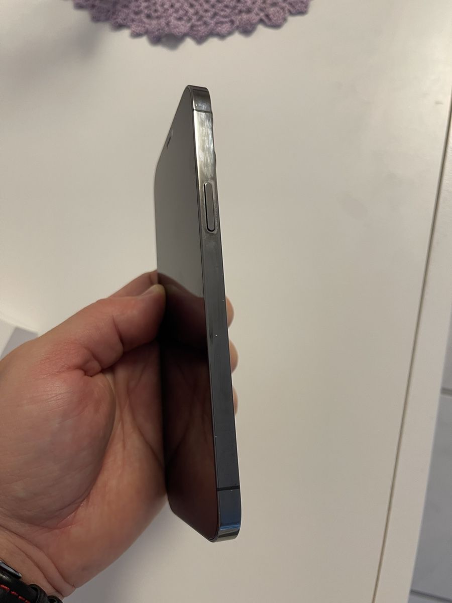 Apple Telefoni cellulari / Smartphones: Iphone 12 pro max 256 GB – Usato da Biel/Bienne venduto da okidoki1981 2