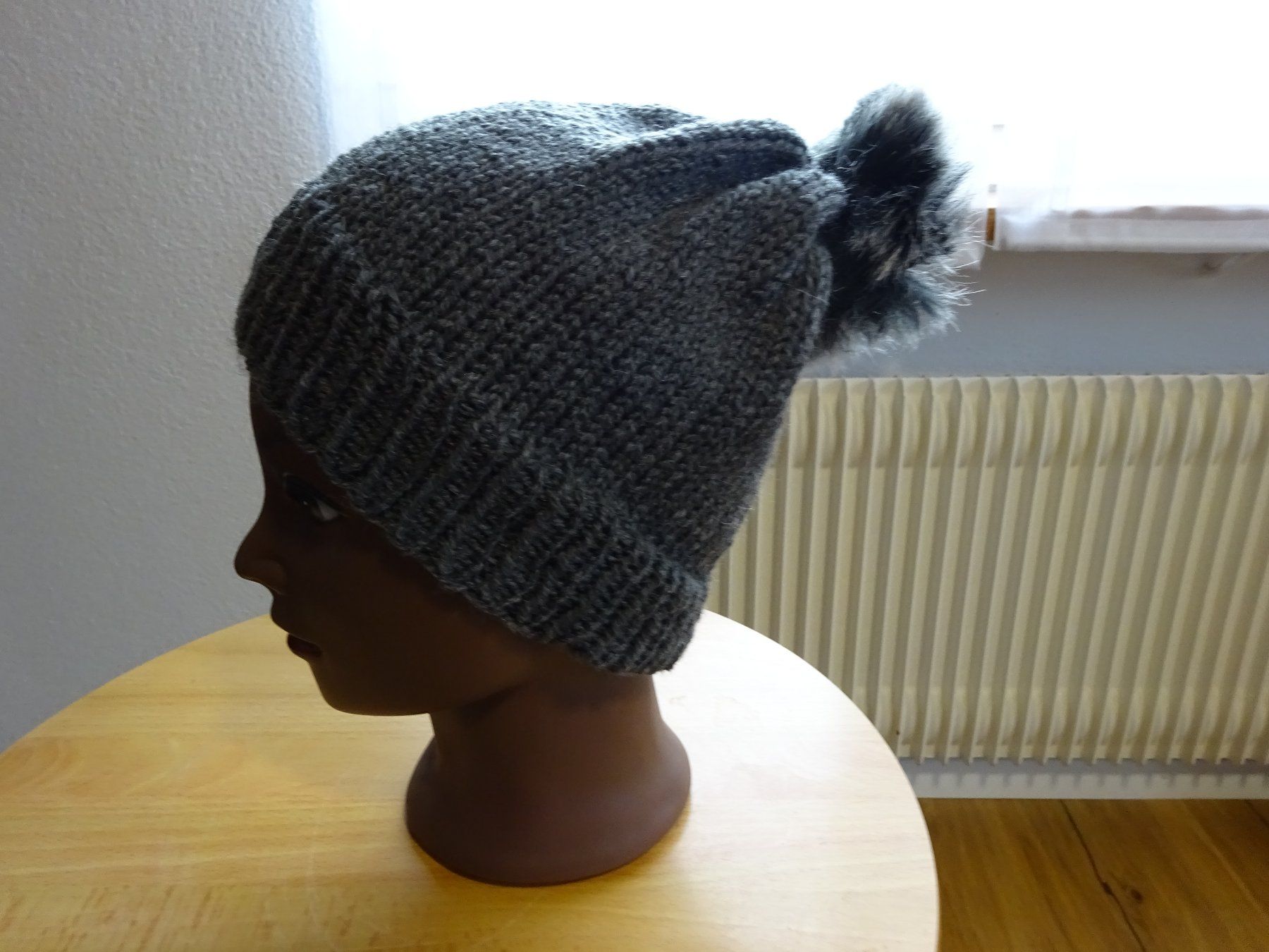 Altro abbigliamento per bambino: Hübsche Kids-Strickmütze/Verena – Nuovo (secondo la descrizione) da Rothrist venduto da Valley1