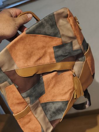Sac à dos femme patchwork cuir multicolore bon état 🎒