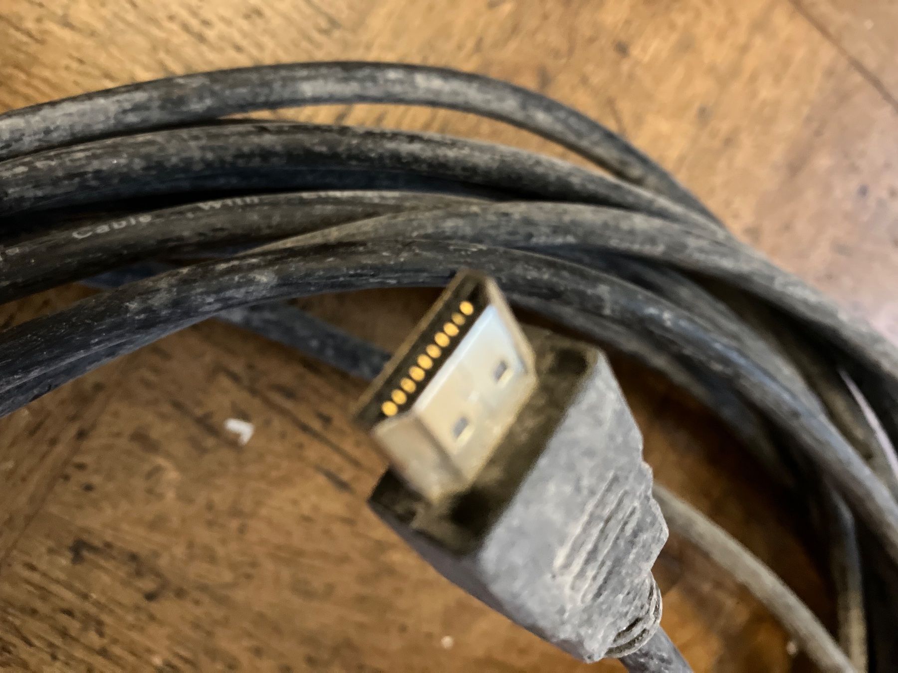 Kabel: HDMI-Kabel schwarz, 10 m – Gebraucht aus Ostermundigen von bea_pjw9 1