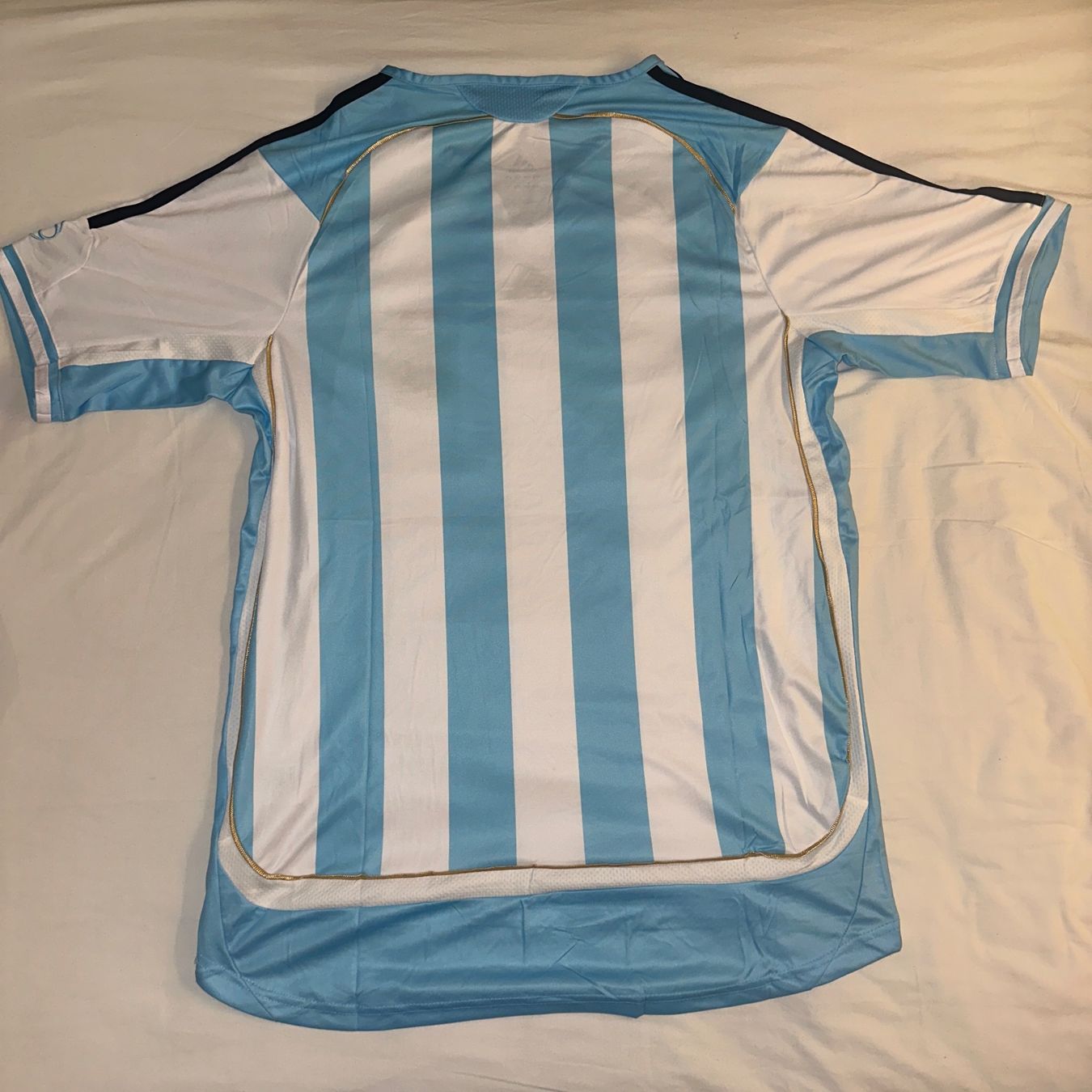 Adidas Maillots de corps & Pantalons: Argentinien Trikot Grösse L – Neuf (Voir description) à Liestal par tha_dg6j 2