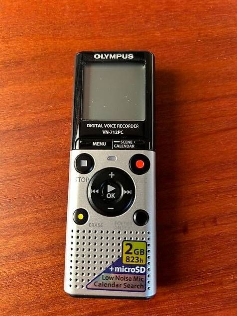 Registratori: digitales Diktiergerät Olympus VN-712PC – Usato da Zürich venduto da sch46lol