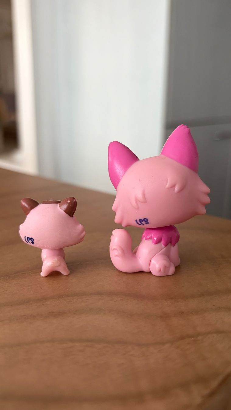 Littlest Pet Shop Jouets: Littlest pet shop Wolf cat mommy and baby  #2664 #2665 – D'occasion à Bern par ece_nxk7 2