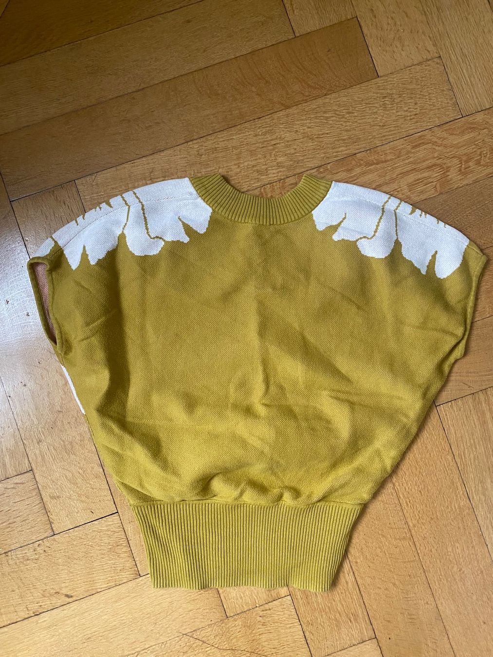 Maglioni & Felpe: Damen Pullover Blütendesig SKFK – Usato da Basel venduto da NormaJean01 2