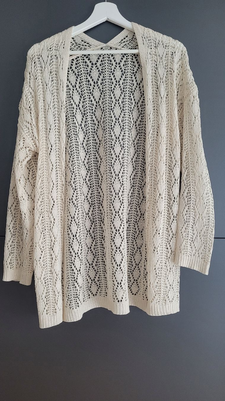 Giacche: Strickjacke – Nuovo (secondo la descrizione) da Neu St. Johann venduto da cim_vv6n