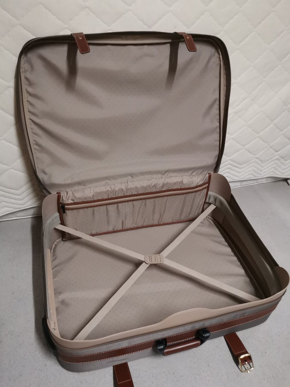 Samsonite Reisekoffer: Reisekoffer Samsonite im Vintage-Stil neu – Neu (gemäss Beschreibung) aus Galgenen von amoxan1 7