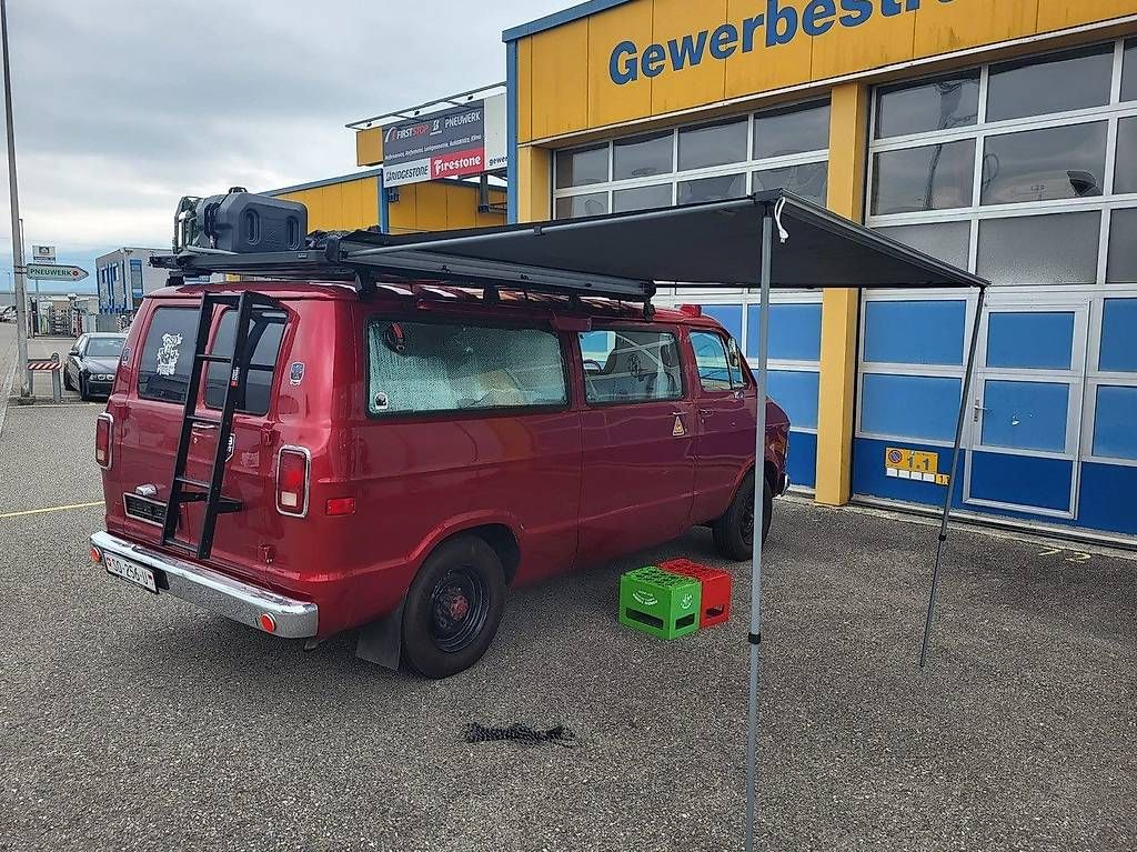 Dodge Véhicules de camping: US-Campervan Mowag B300 N8 – D'occasion à Solothurn par Olsobimo 4