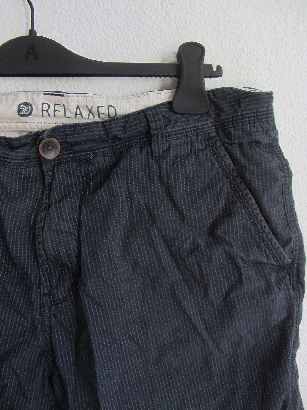 Tom Tailor Pantaloni: TOM TAILOR - Shorts blau gestreift 34/M – Usato da Zürich venduto da Diazaio 1