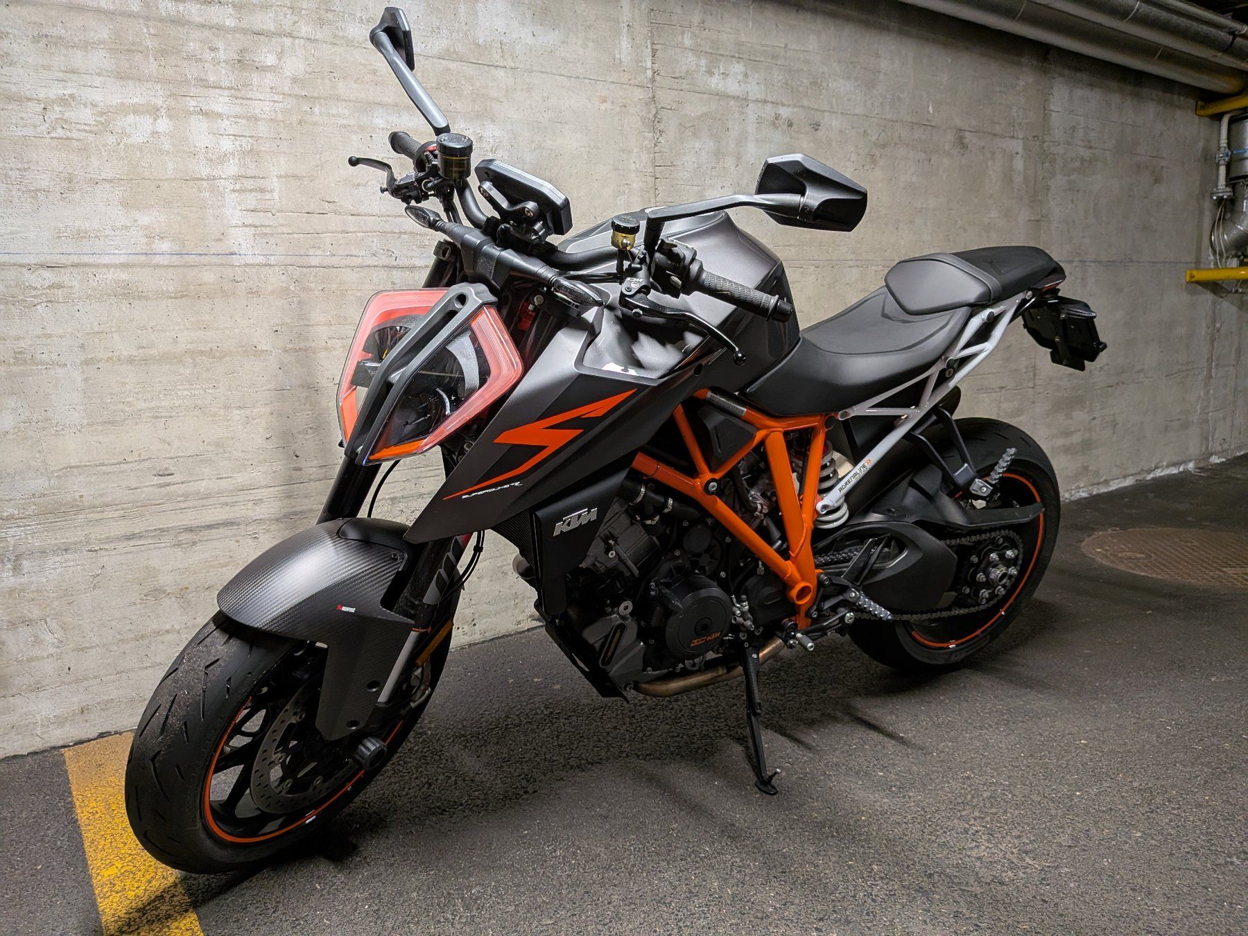 KTM Strada: KTM 1290 Super Duke R – Usato da St-Maurice venduto da Dels
