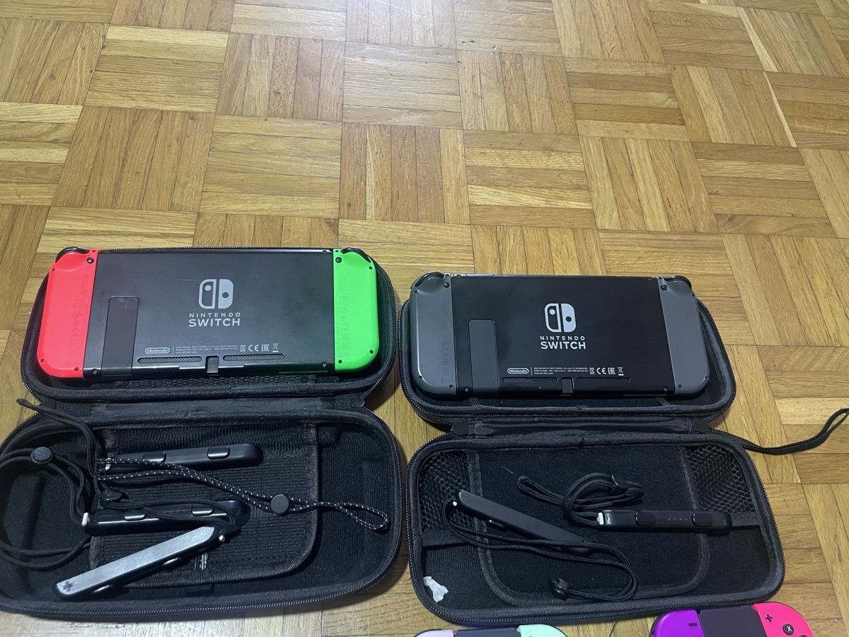 Nintendo Console: 2x Nintendo Switch Mit Viel Zubehör  – Usato da Zürich venduto da semi16 3