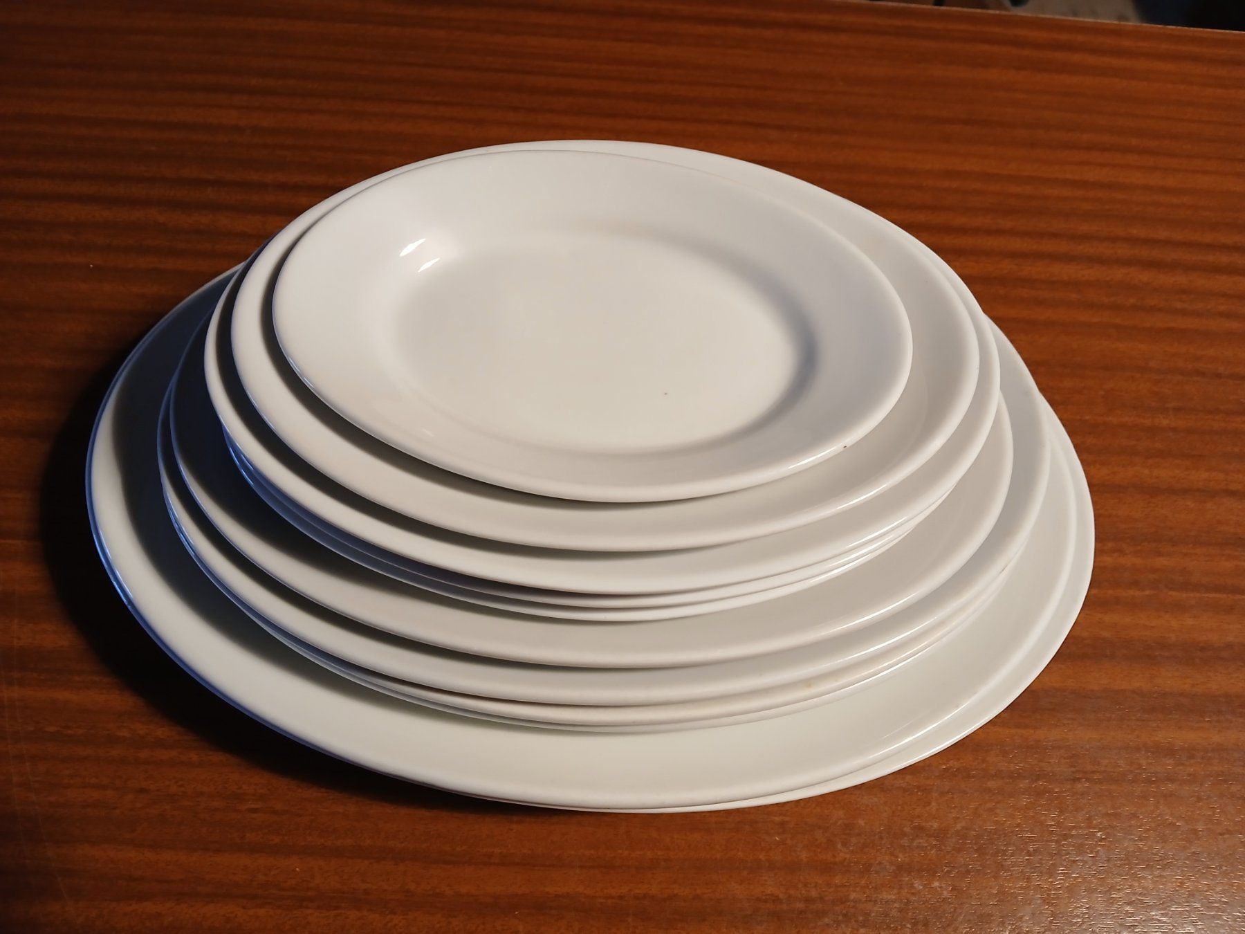Piatti di portata: 11 Langenthal Servierplatten oval – Usato da Zumikon venduto da Vollvintage 2