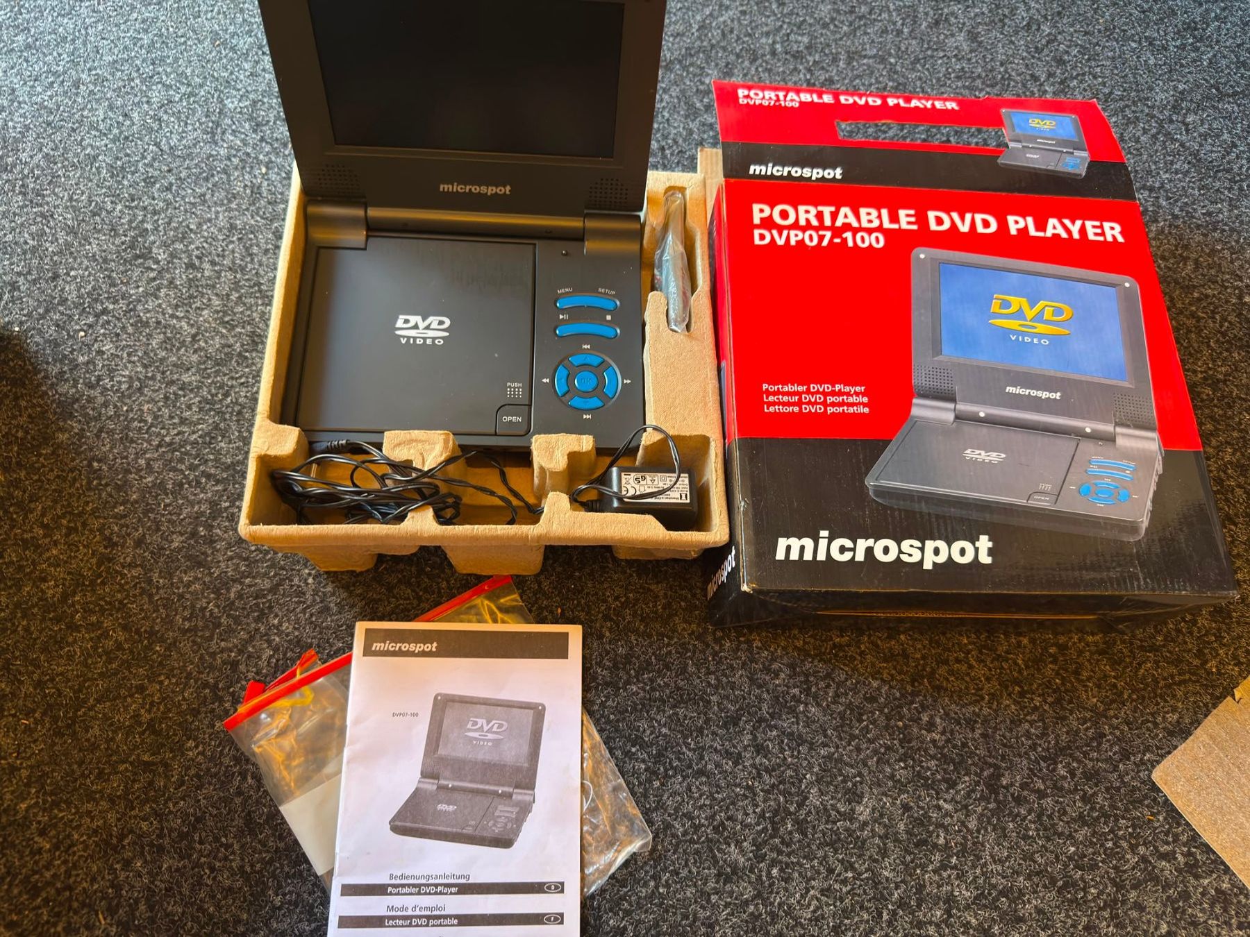 Microspot Lettore multimediale portatile: Microspot Portable DVD Player DVP07-100 – Usato da Luzern venduto da Elgordo7