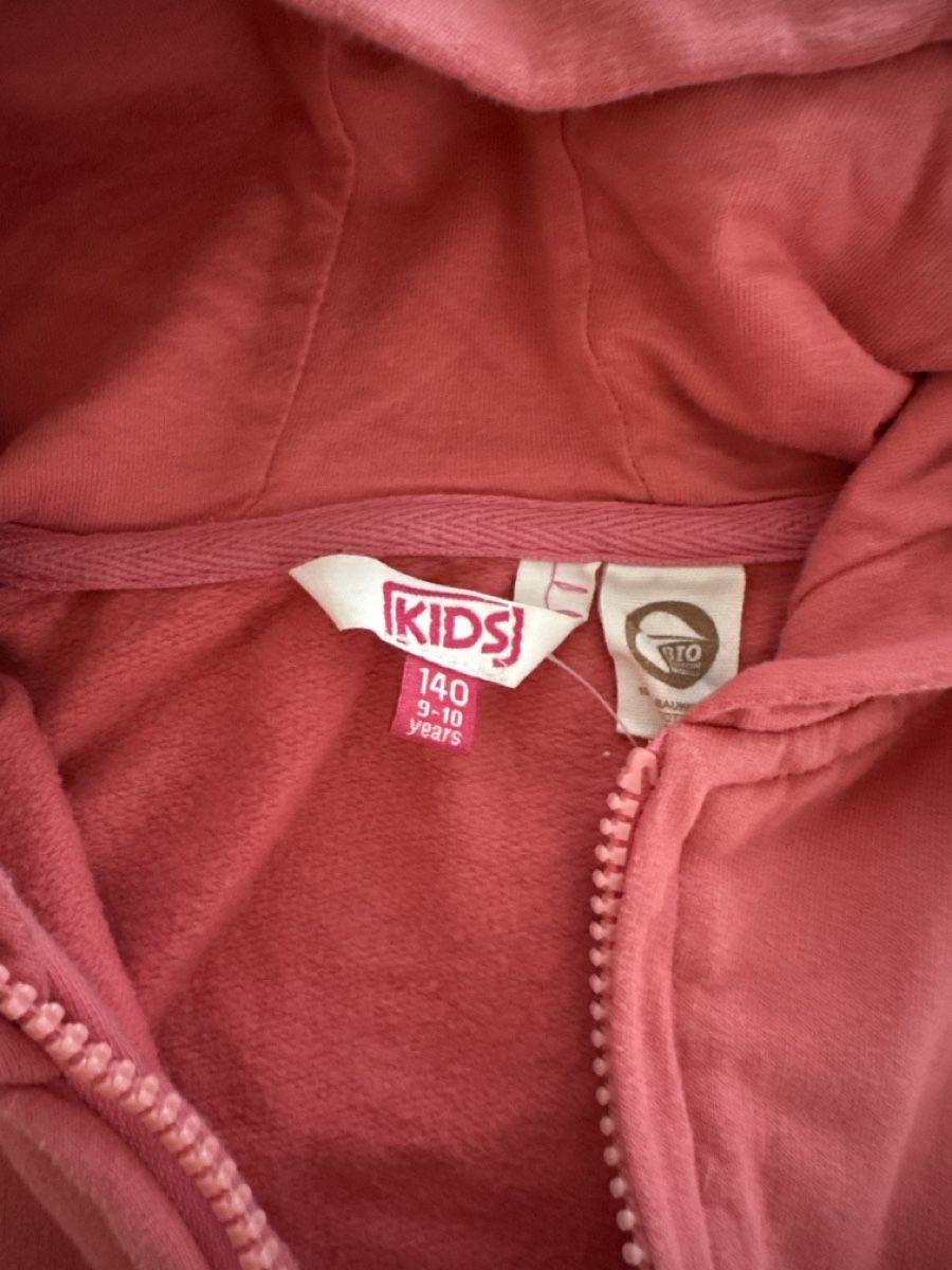 Maglioni & Felpe: Mädchen Hoodie, Grösse 140 – Usato da Grabs venduto da Shelly_87 1