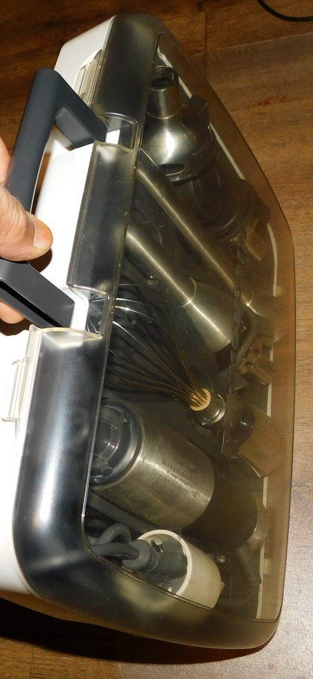 Elettrodomestici da cucina: Kitchen Aid Stabmixer im Köfferchen – Usato da Villnachern venduto da Niggo0 3