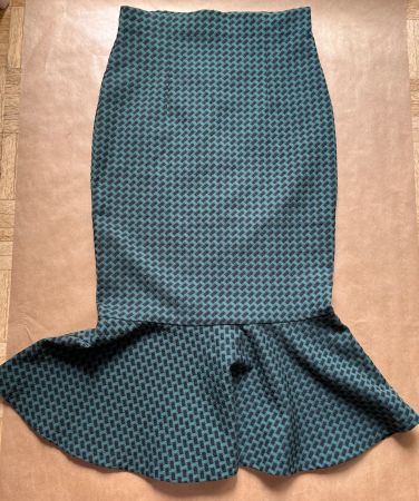 Sale‼️New beautiful skirt size S