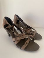Sandalen aus Leder von Tamaris in 38
