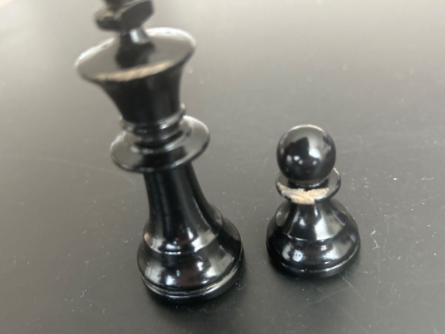 Spiele: Ältere Schachfiguren aus Holz – Gebraucht aus Zumikon von tuna007 5