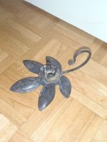 Rustikaler Kerzenhalter Blume aus Metall Handarbeit Vinta...