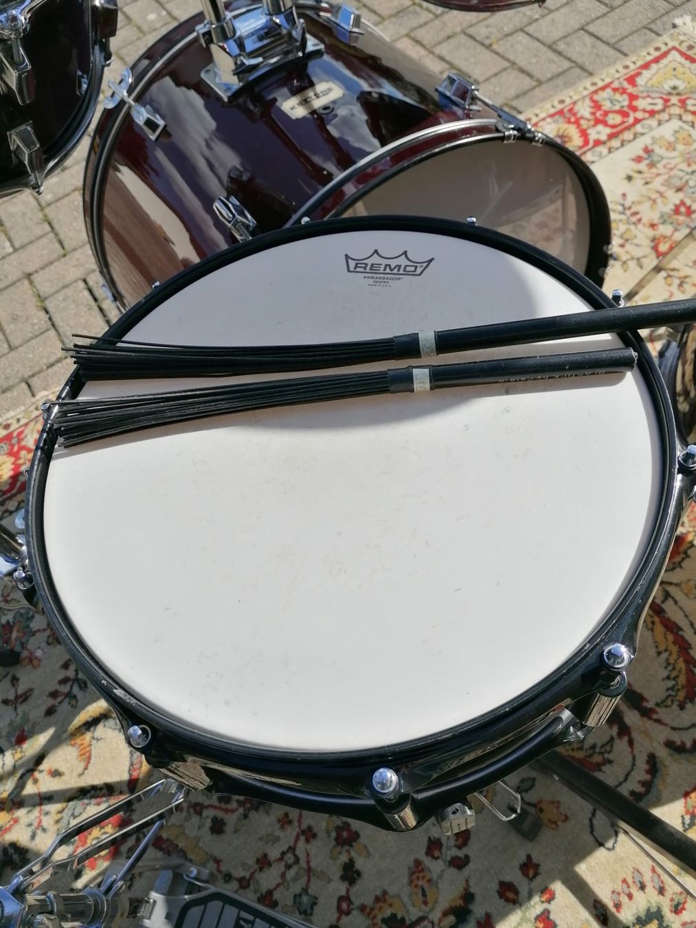 Strumenti musicali: Schlagzeug – Usato da Niederlenz venduto da Hymann 6