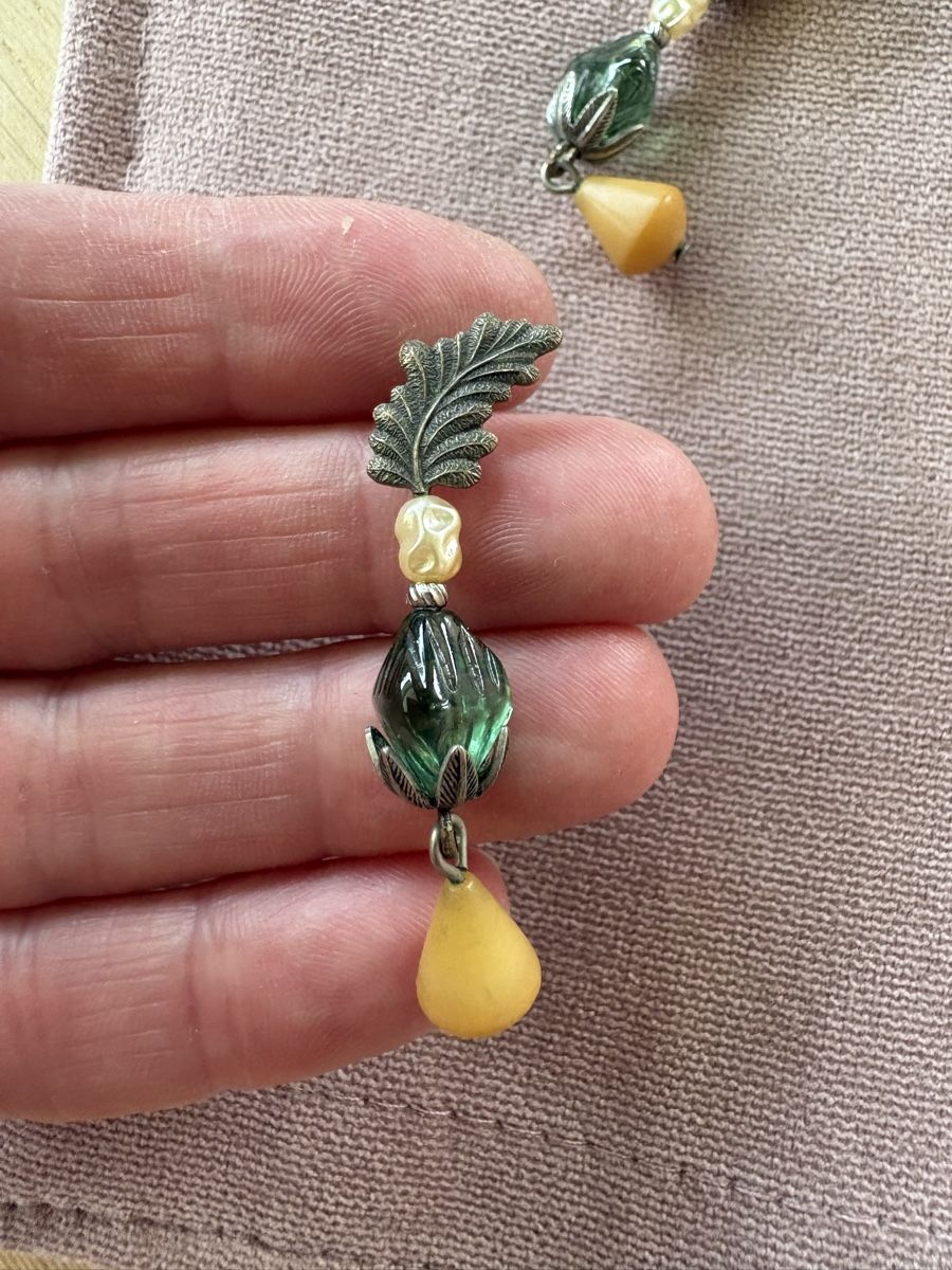 Orecchini pendenti & Orecchini a lobo: Vintage Autumn Leaf Drop earrings – Usato da Nyon venduto da Iamher 1