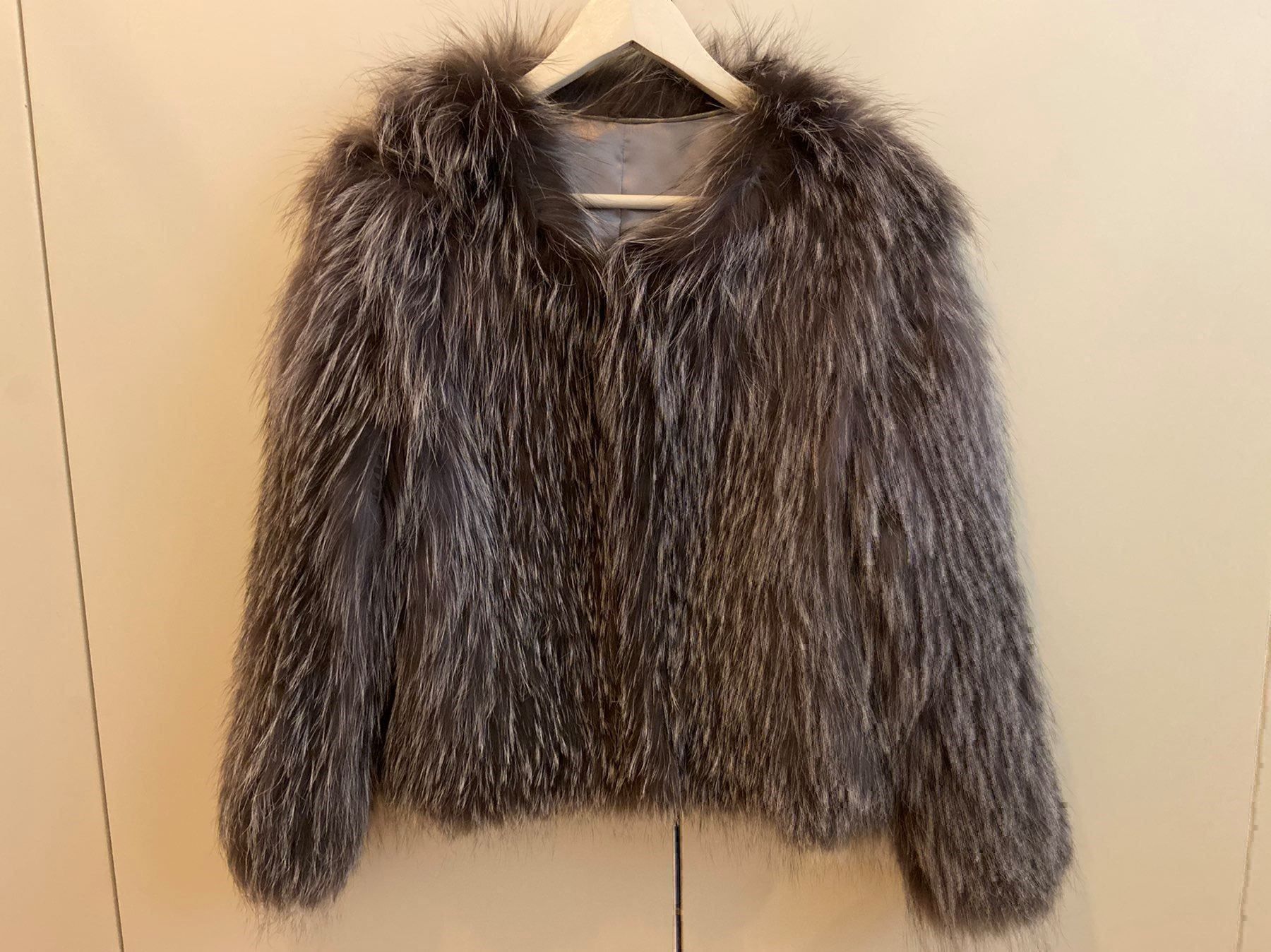 Giacche: Neue Winterjacke grau – Nuovo (secondo la descrizione) da Wallisellen venduto da shirley10212008