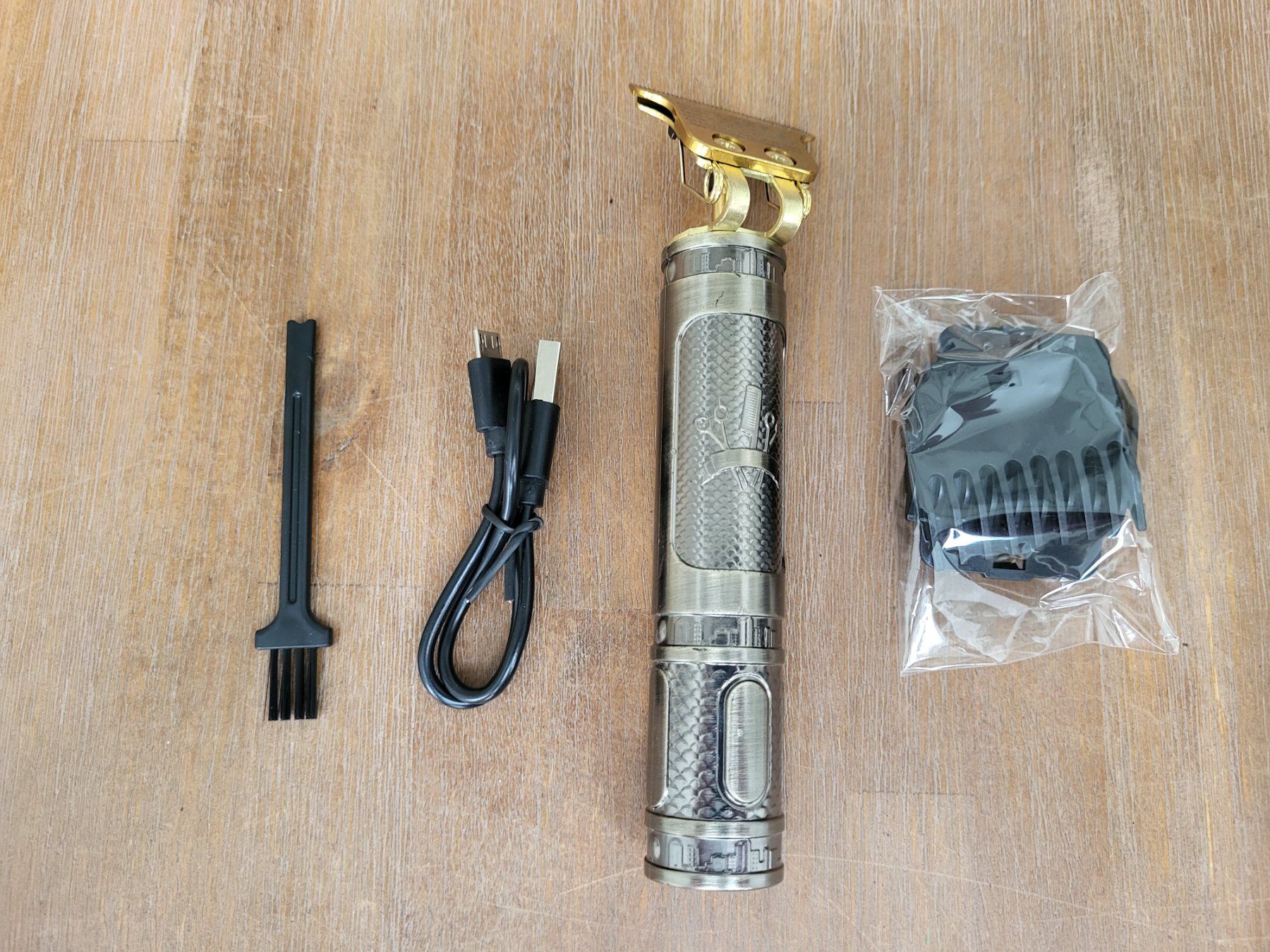 Rasoi & Lamette da barba: RASIERER TRIMMER HAARSCHNEIDER NEU – Nuovo e nell'imballaggio originale da Lommiswil venduto da Fridu_C 1