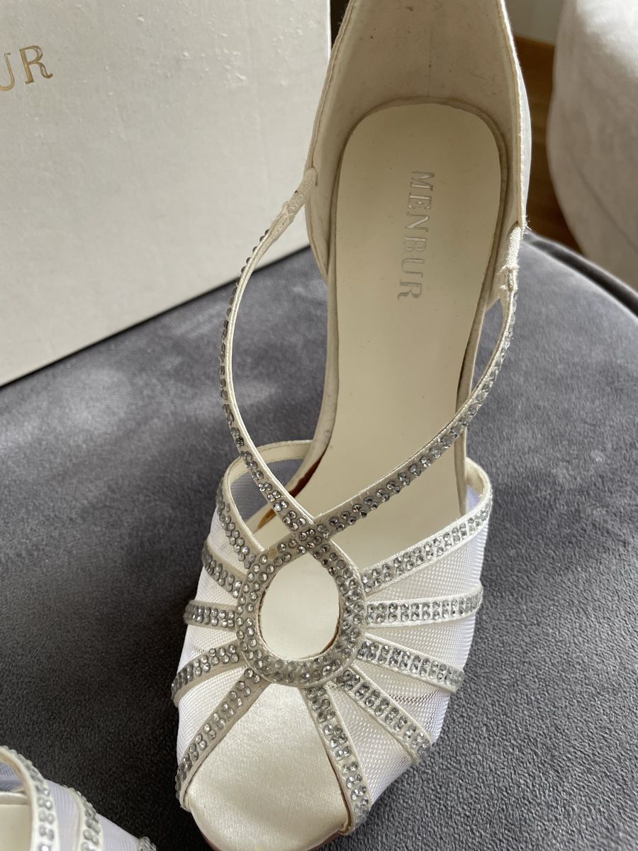 Scarpe da donna: Brautschuhe Menbur Gr. 36 – Nuovo (secondo la descrizione) da St. Gallen venduto da MagyLena82 4