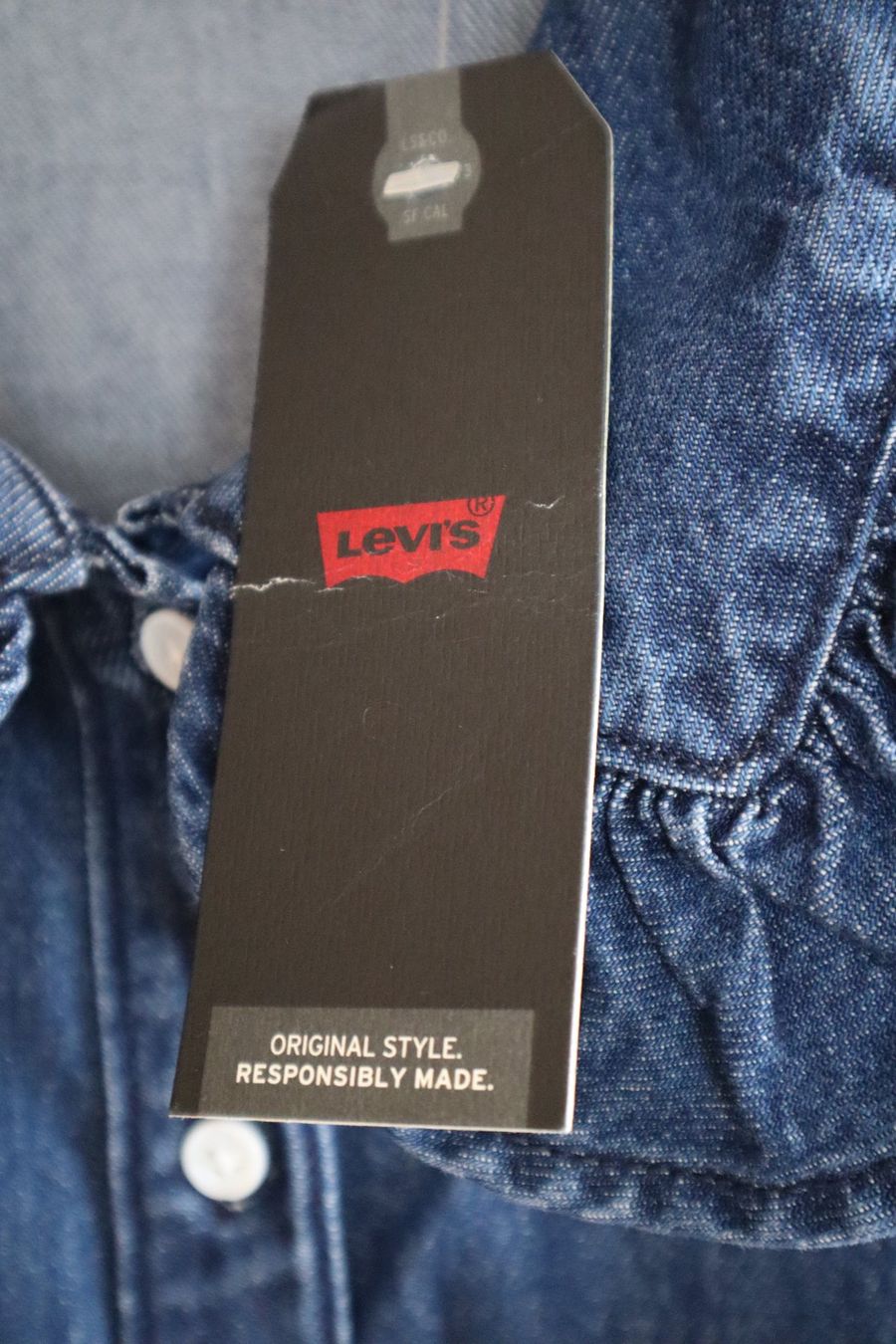 Levi's Kleider: Jeans Kleid, Levis, NEU mit Etikett – Neu und originalverpackt aus Wattwil von diamant1 2