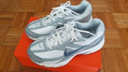 Sneakers Nike INITIATOR GR.37,5cm.