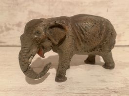 Elefant aus Elastolin ca. 100 Jahre altes Spielzeug