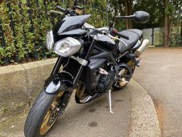 Street Triple R 675 – 9'679 km – frisch ab 10k Service