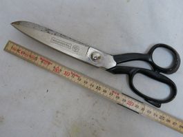 Fund Vintage Neuwertig Patina Schere MUNDIAL