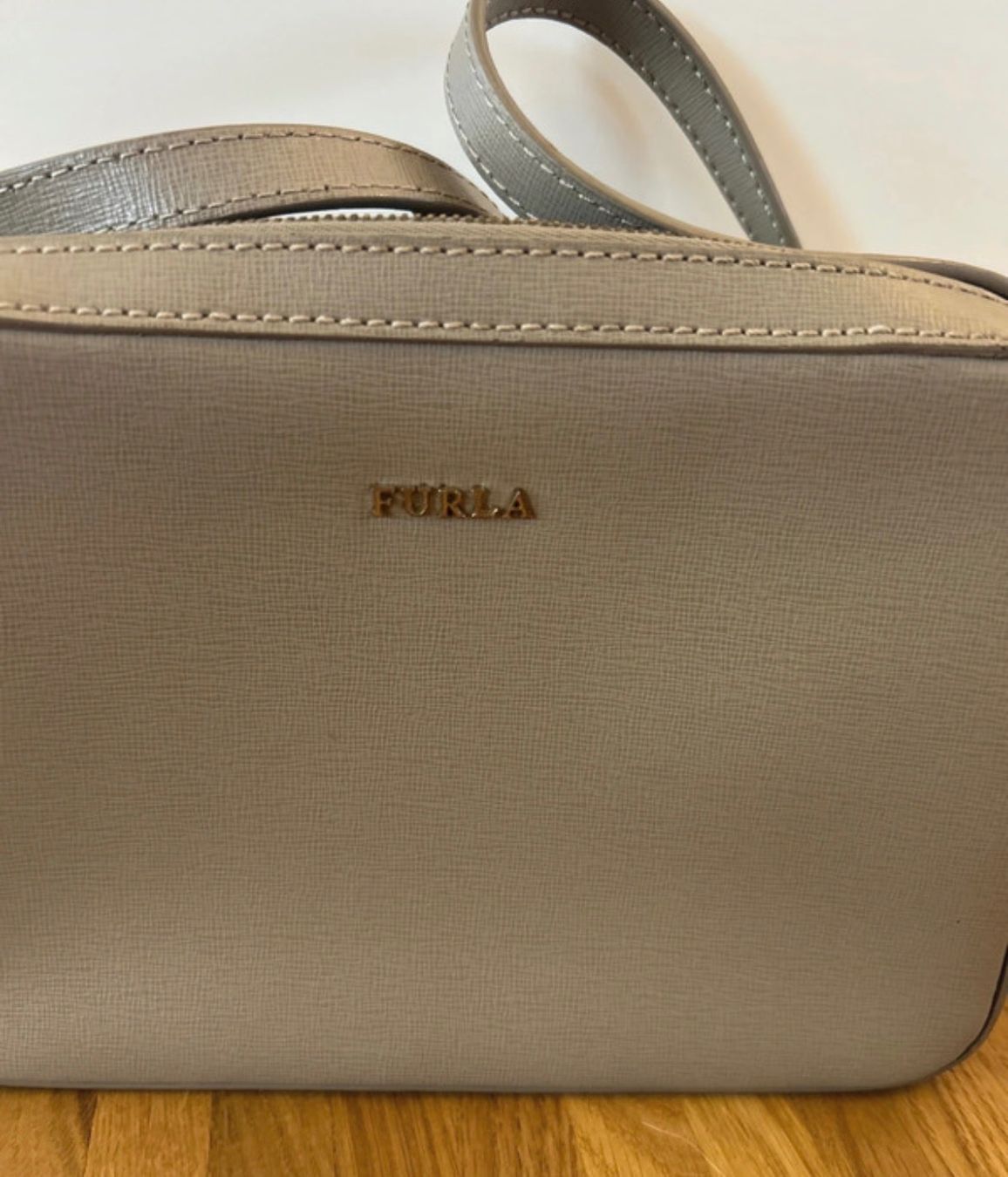 Furla Sacs femmes: Tasche grau furla – D'occasion à Bottmingen par Warta 1