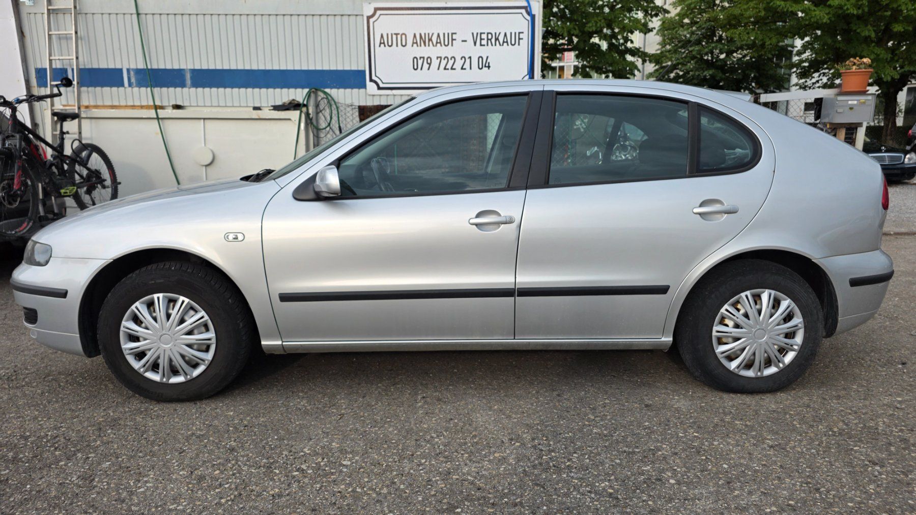 Seat Automobili: Seat Leon 1.6 Benzin – Usato da Arbon venduto da Tropxe. 5