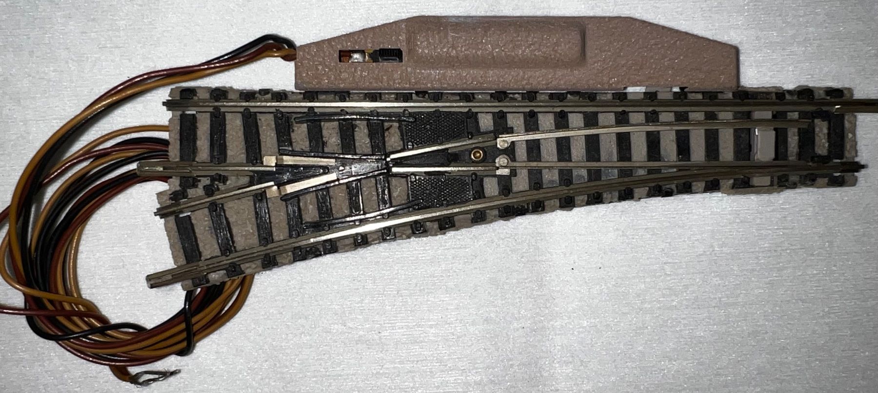 Fleischmann Modelleisenbahnen: Fleischmann Weiche Links (elektrisch), 9170? – Gebraucht aus Basel von jonnyhaas 1
