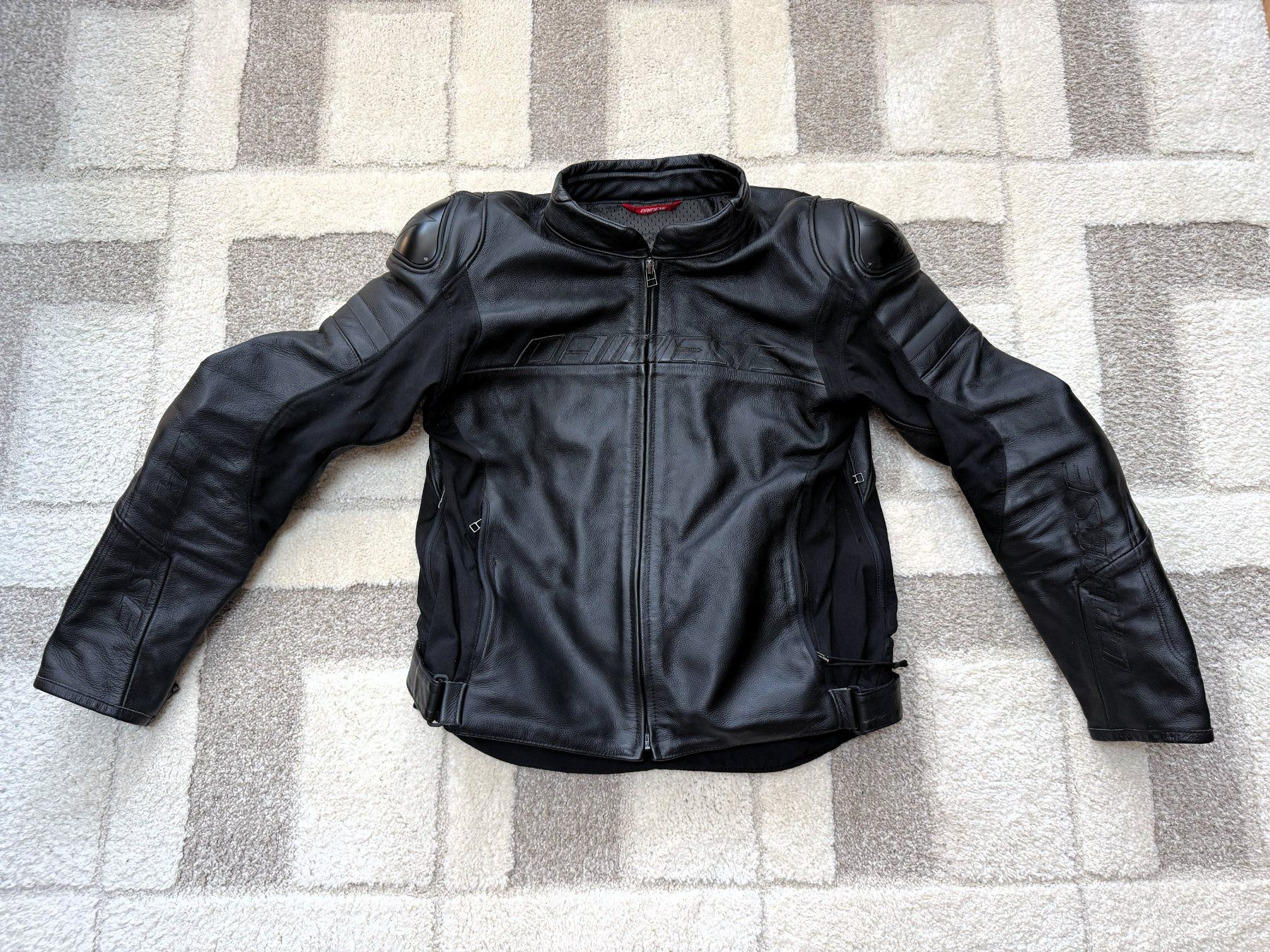 Dainese Giacche: Dainese Lederjacke mit Rückenprotektor Gr.56 – Usato da Neftenbach venduto da UPGREAT-IT 2