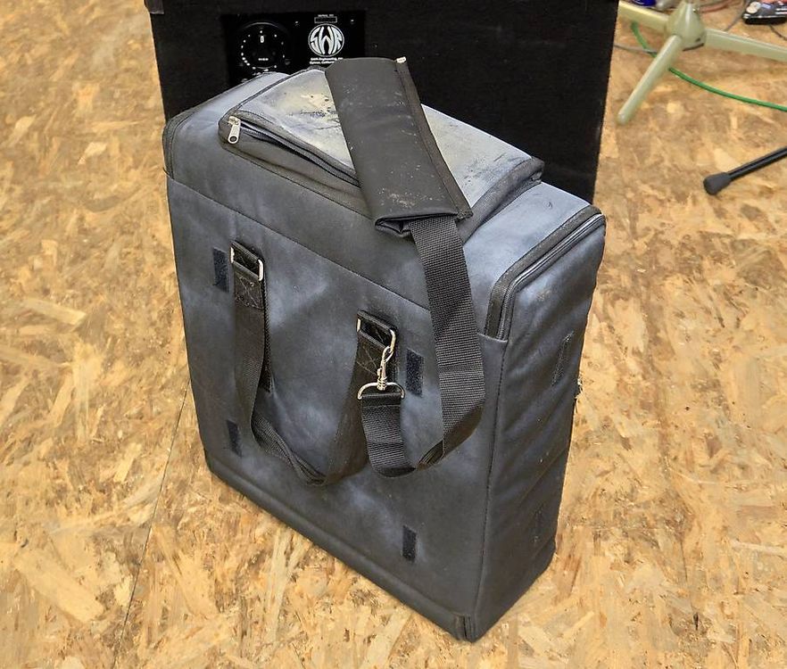 Swr Musikinstrumente: SWR Bass 350 mit Case und Kabel - revidiert – Gebraucht aus Aarau von Bigbenmusic 1
