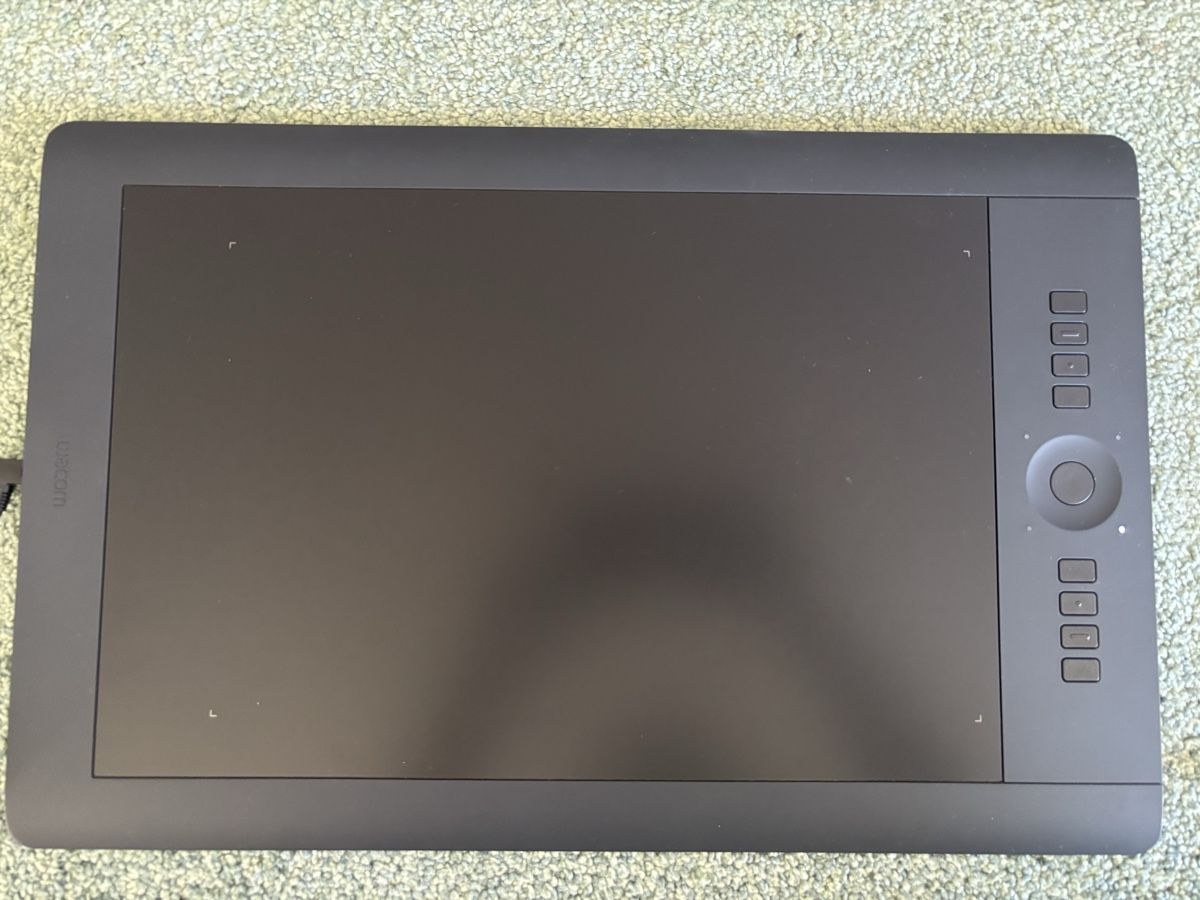 Wacom Tablet PC: Wacom Intuos Pro Pen & Touch Grafiktablett Large – Neu (gemäss Beschreibung) aus Amriswil von HanPav