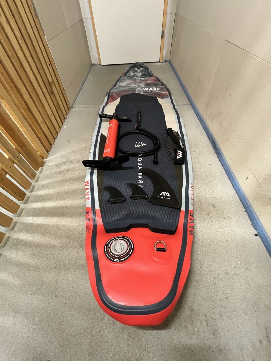 Aqua Marina Surfboards & Schwimmbrette: Aqua Marina Wave – Neu (gemäss Beschreibung) aus St. Moritz von RicM10