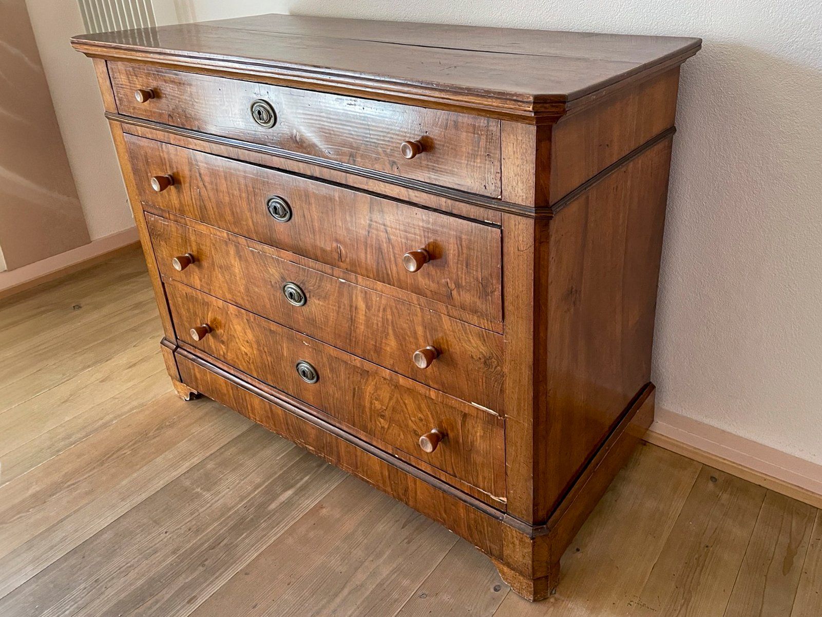 Commodes: Biedermeier-Kommode, Nussbaum, 5 Schubladen – D'occasion à Winterthur par Ael_ 2