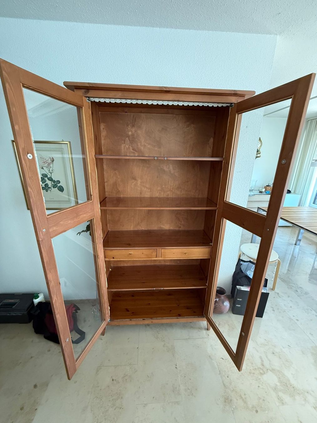 Vetrine: Vitrine aus Massivholz – Usato da Ittigen venduto da rle_j7jb 2