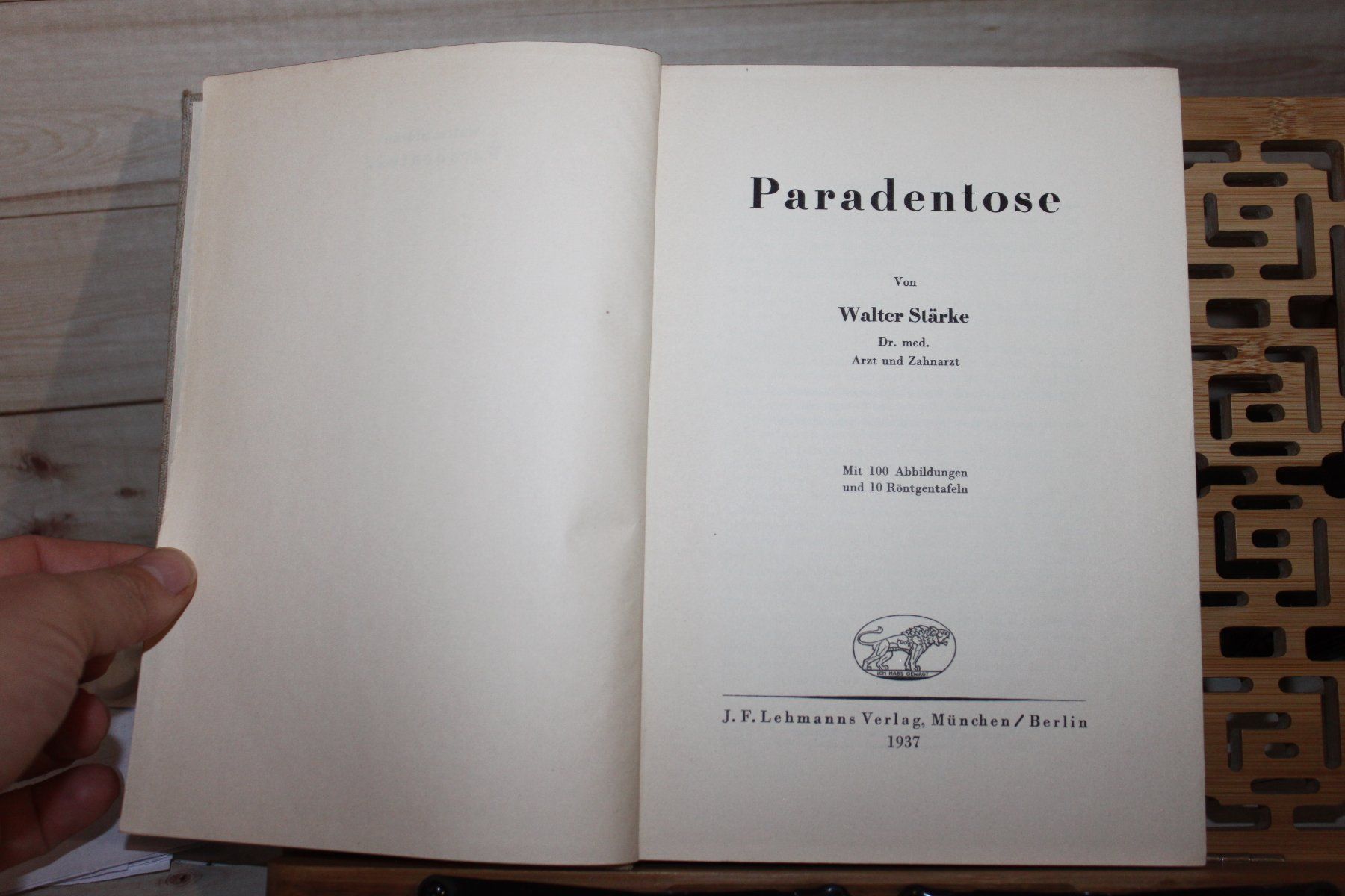 Libri: Paradentose- Walter Stärke 1937 – Usato da Kaden venduto da Buchantiquariat 1