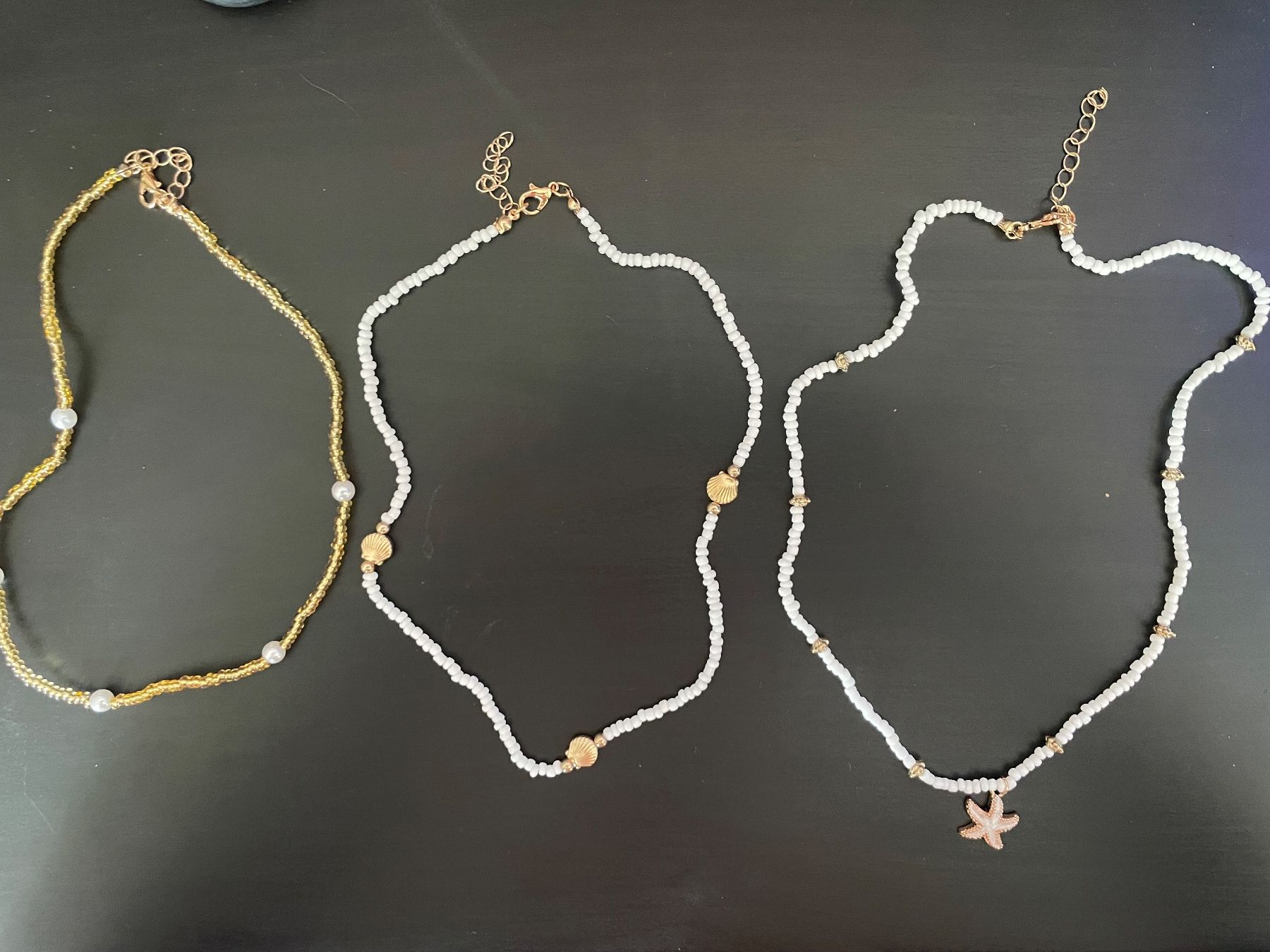 Sonstiger Schmuck: Lot de 3 colliers été – Neu (gemäss Beschreibung) aus Gland von kor_wwl2
