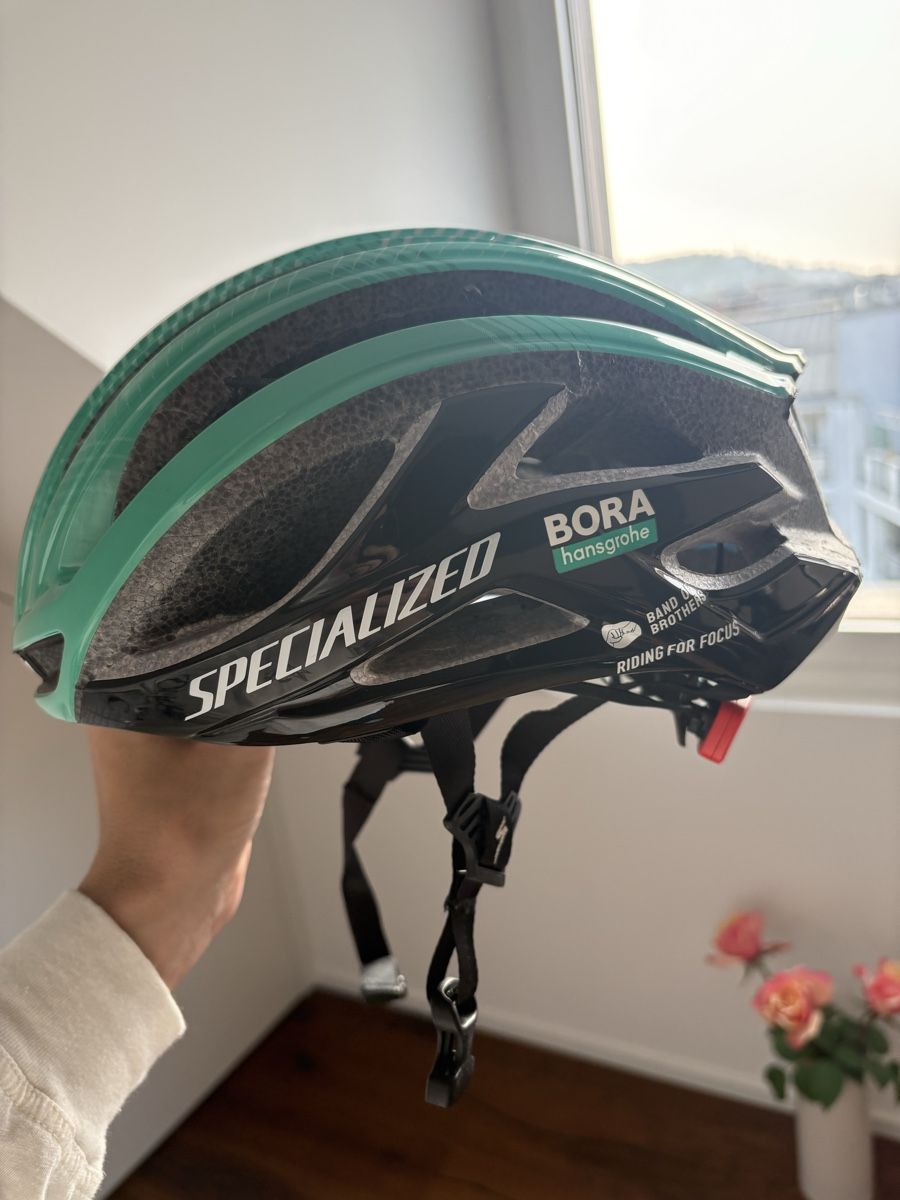 Helme: Velohelm – Gebraucht aus Luzern von lar_pf8n