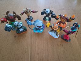 Lot de 8 figurines Skylanders série Giants