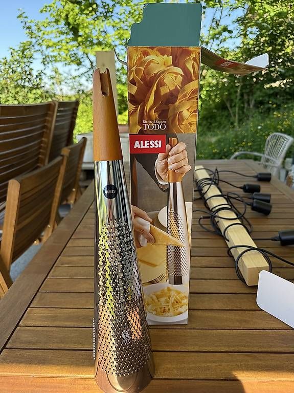 Elettrodomestici da cucina: Alessi parmesanreibe  – Usato da Olsberg venduto da Schutere