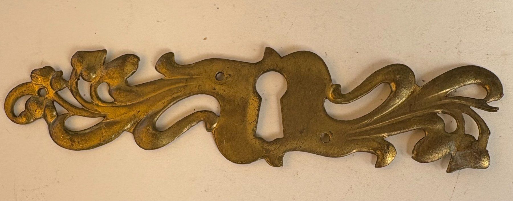 Eisenwaren: VINTAGE SCHLÜSSELROSETTE – Gebraucht aus Ostermundigen von wini63
