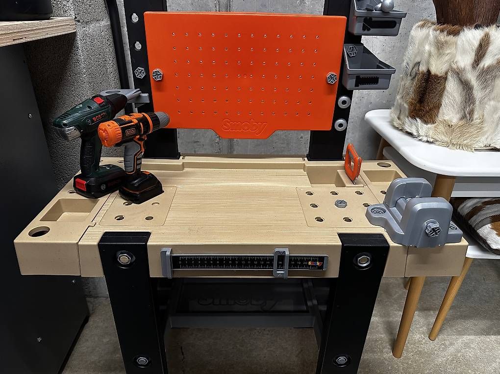 Banchi da lavoro: Établi bricolage enfant BLACK+DECKER – Usato da La Rippe venduto da jpu_z5ql 2