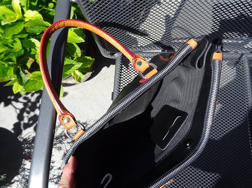 Borse da donna: Ledertasche schwarz Damen – Nuovo (secondo la descrizione) da Niederbipp venduto da PiaZ01 1